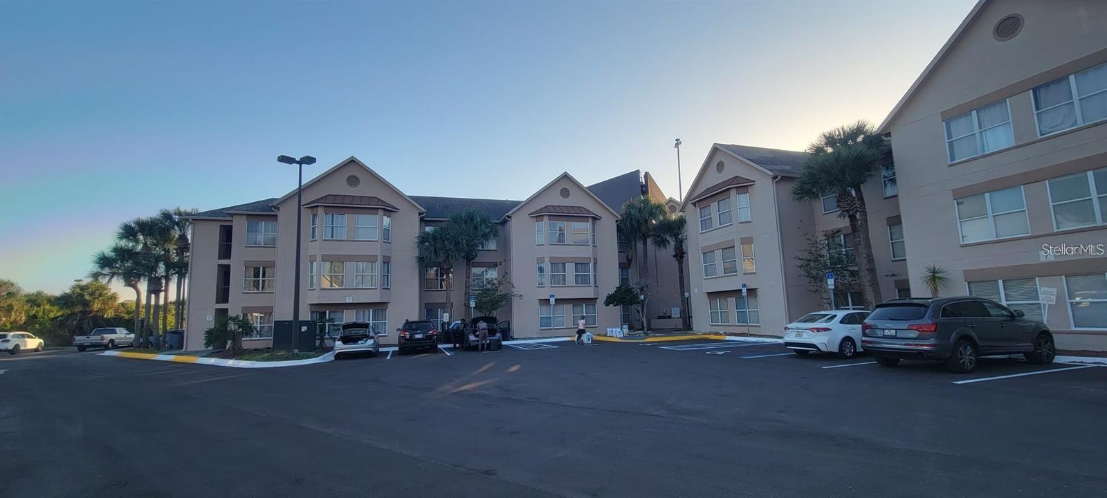 3100 Parkway Blvd #737 — photo