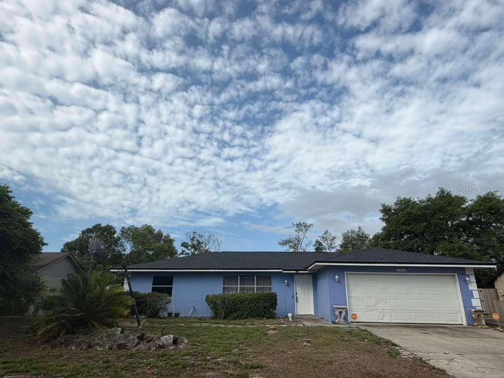 2824 W Huron Drive — photo