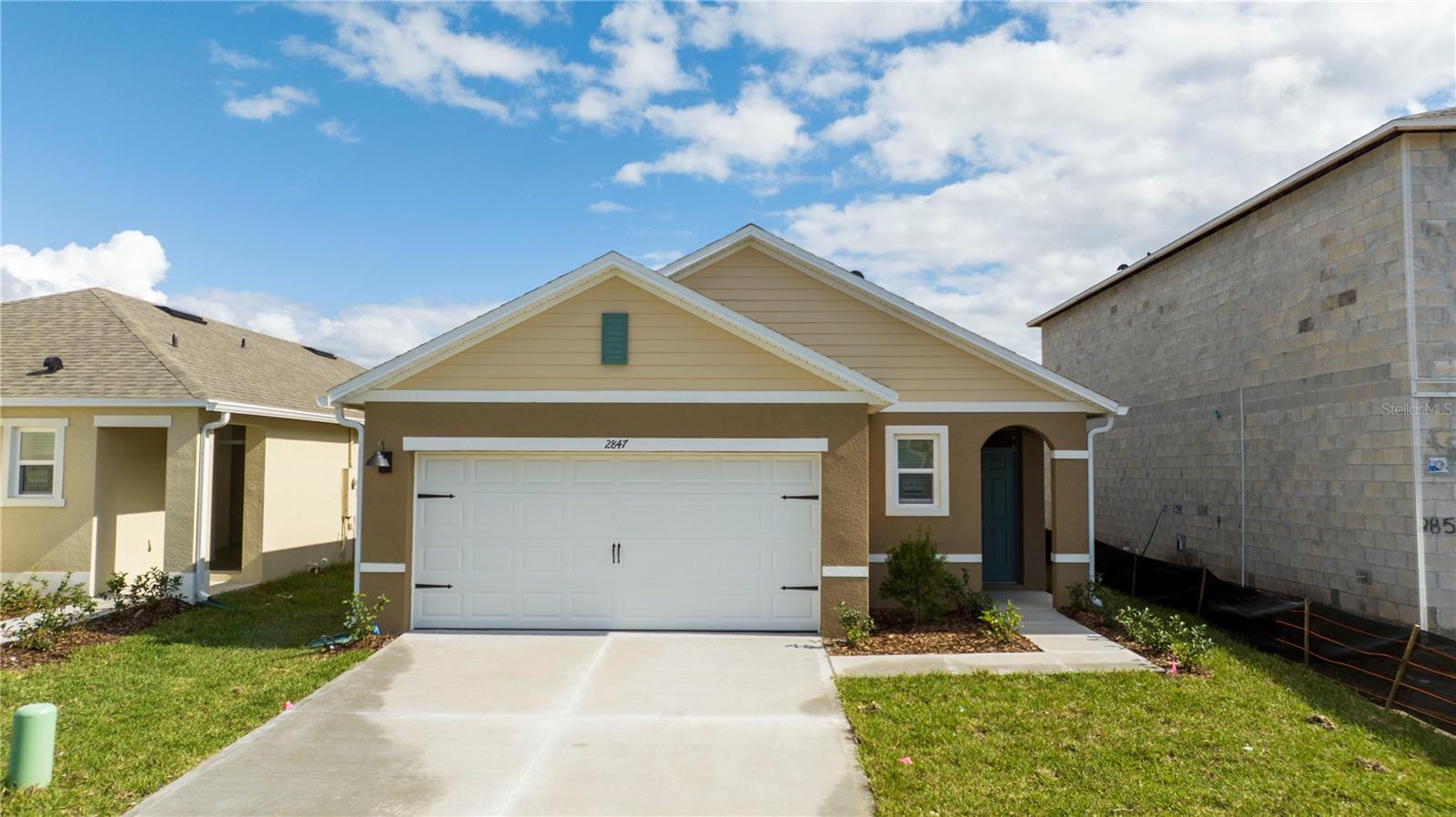 2847 Common Crane Ct — photo