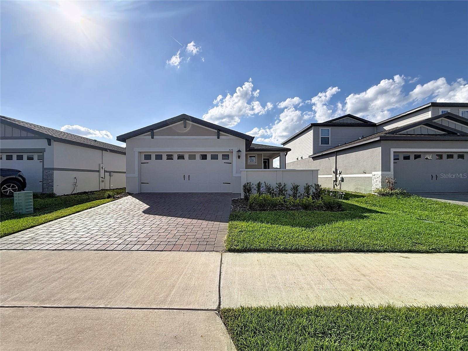 520 Kennedy Dr — photo