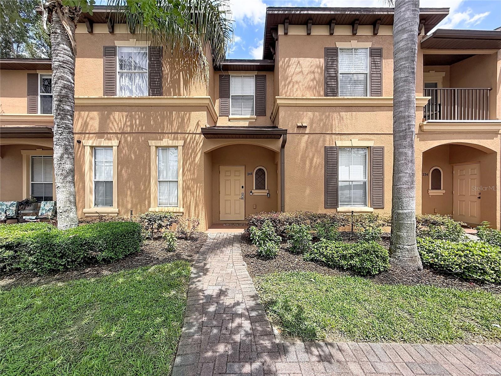 244 Capri Dr — photo