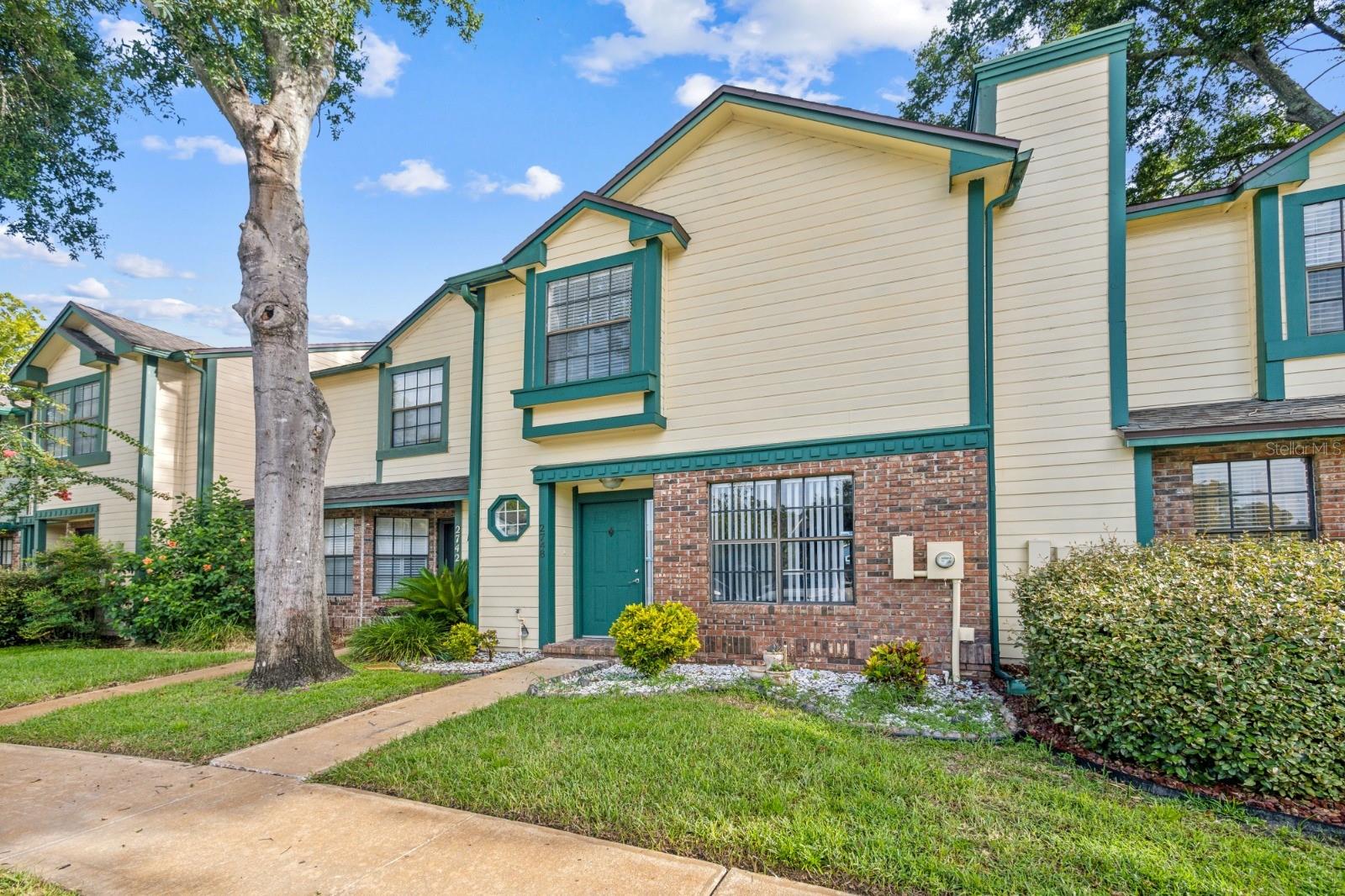 2748 Candlewood Ct — photo