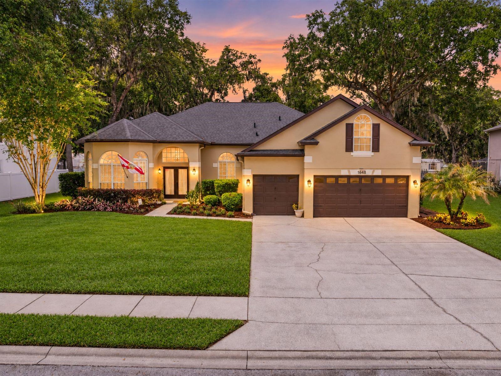 1648 Marina Lake Dr — photo