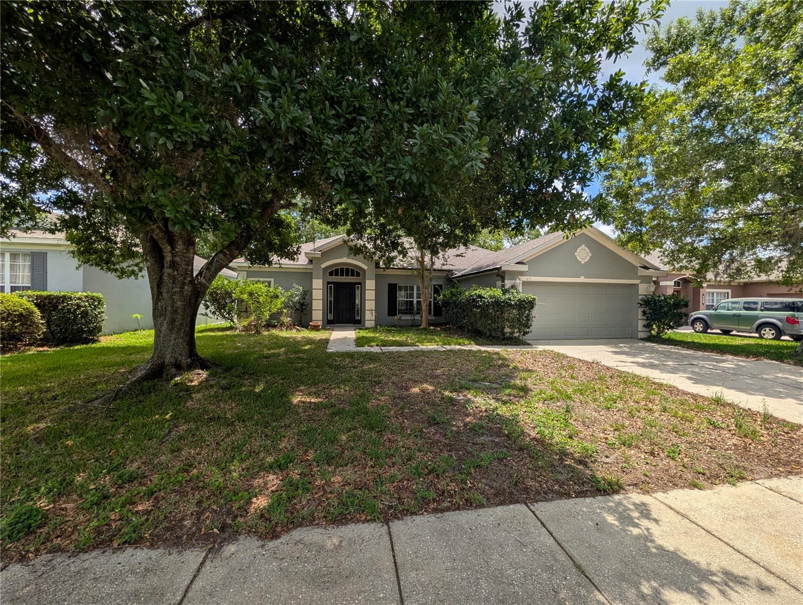 671 Carey Way — photo