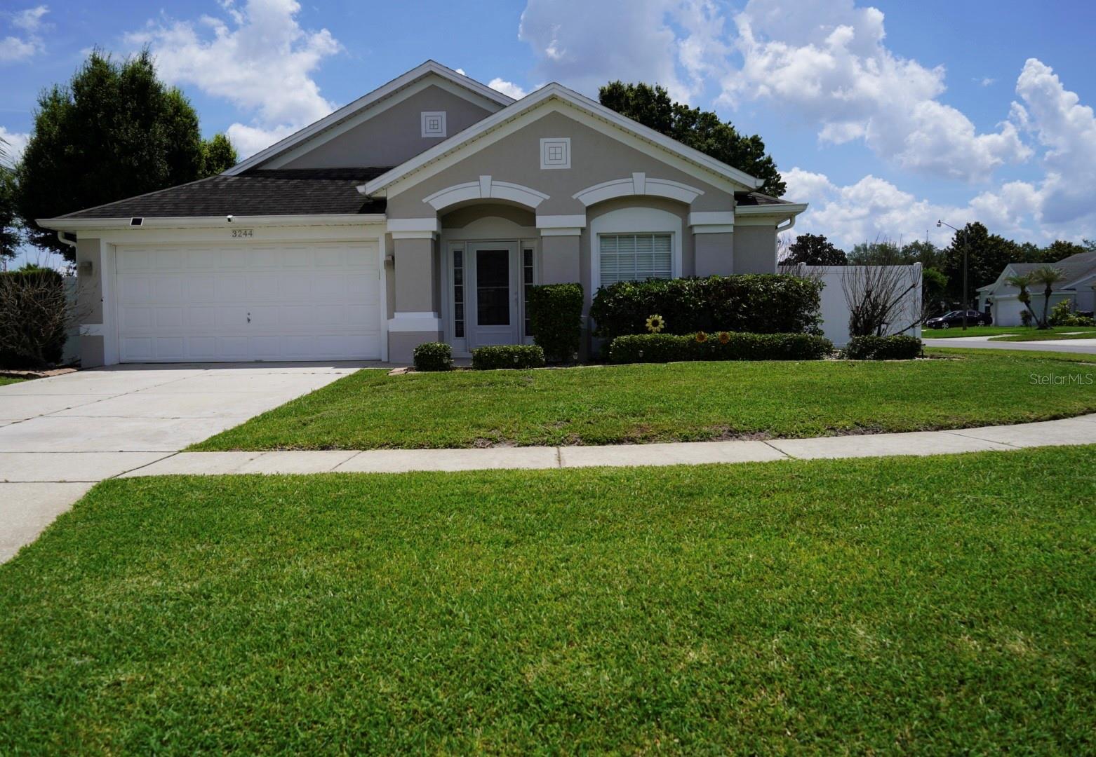 3244 Herons Point Cir — photo