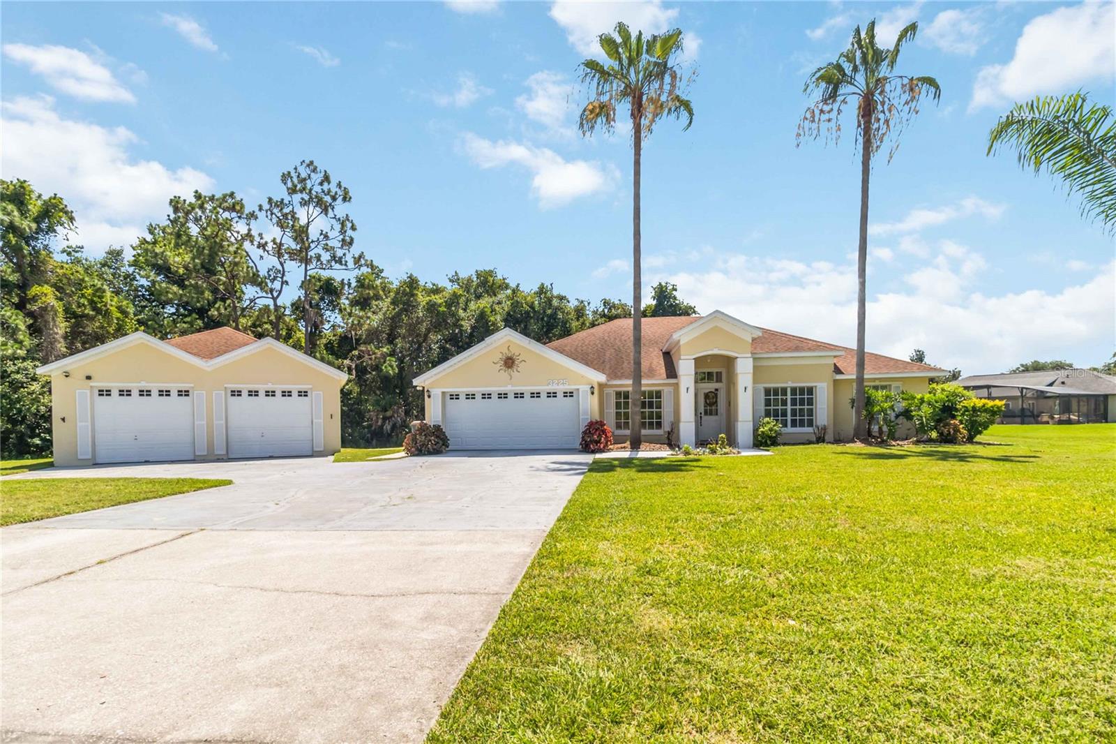 3225 Canoe Creek Rd — photo