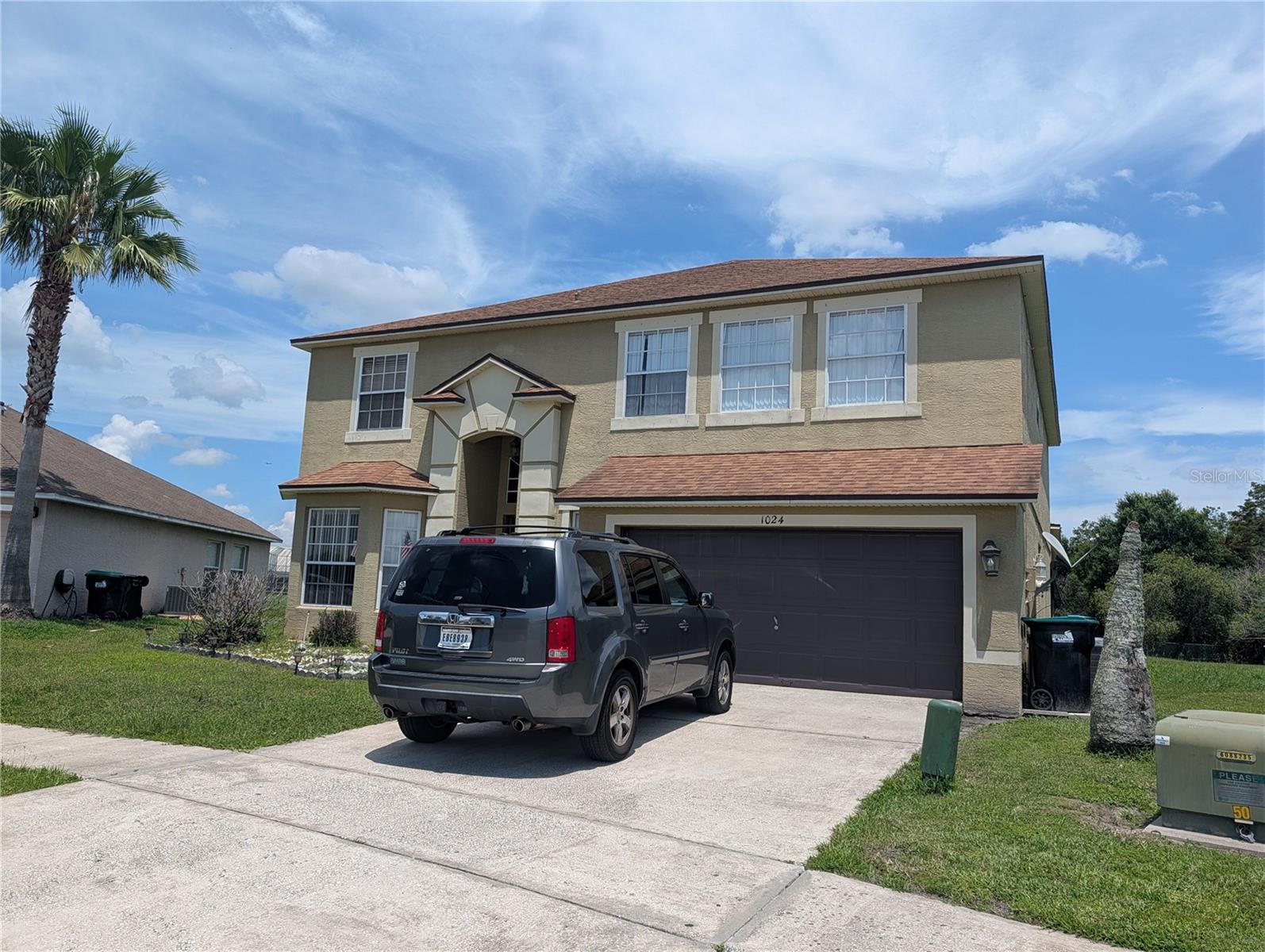 1024 Adelphi Ln — photo