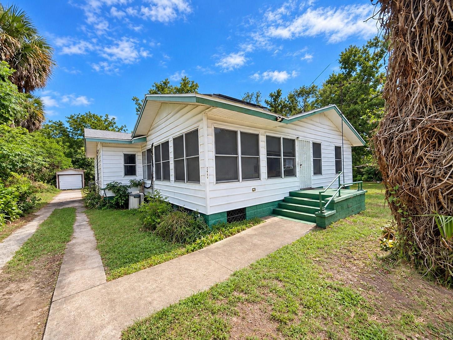 1805 E Orange Avenue, Eustis, FL 32726 — photo 2