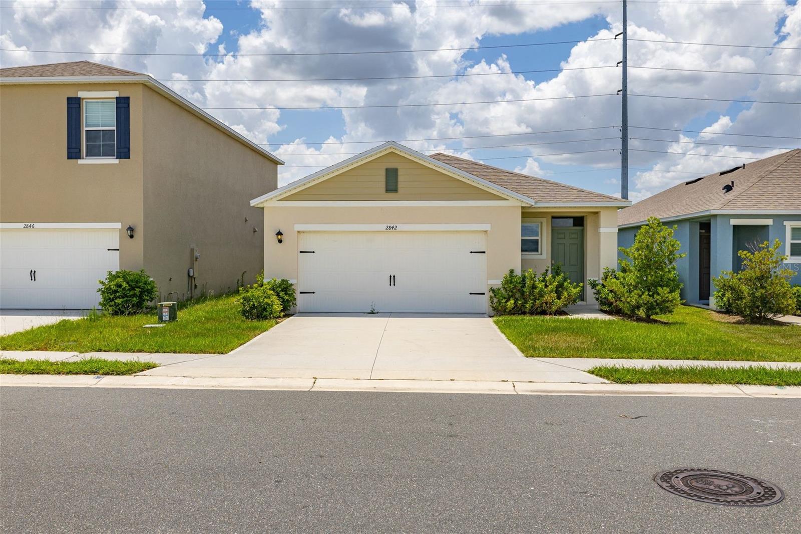 2842 Waterlily Way — photo