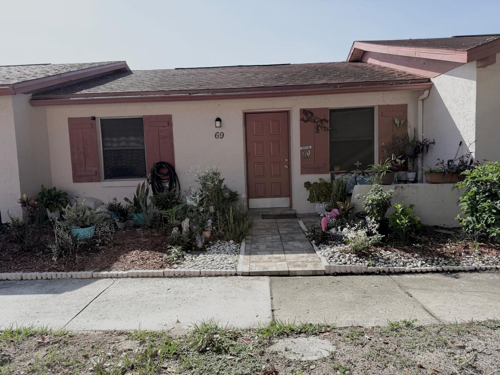 69 S Marbrisa Way — photo