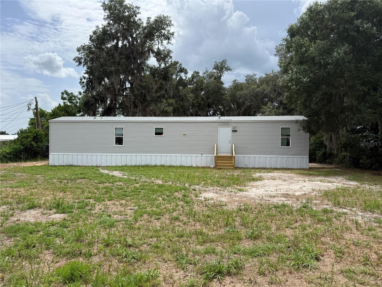 5642 Meadow Glen Rd — photo