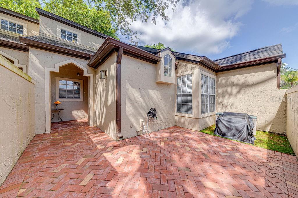 1545 Farrindon Cir #1545 — photo