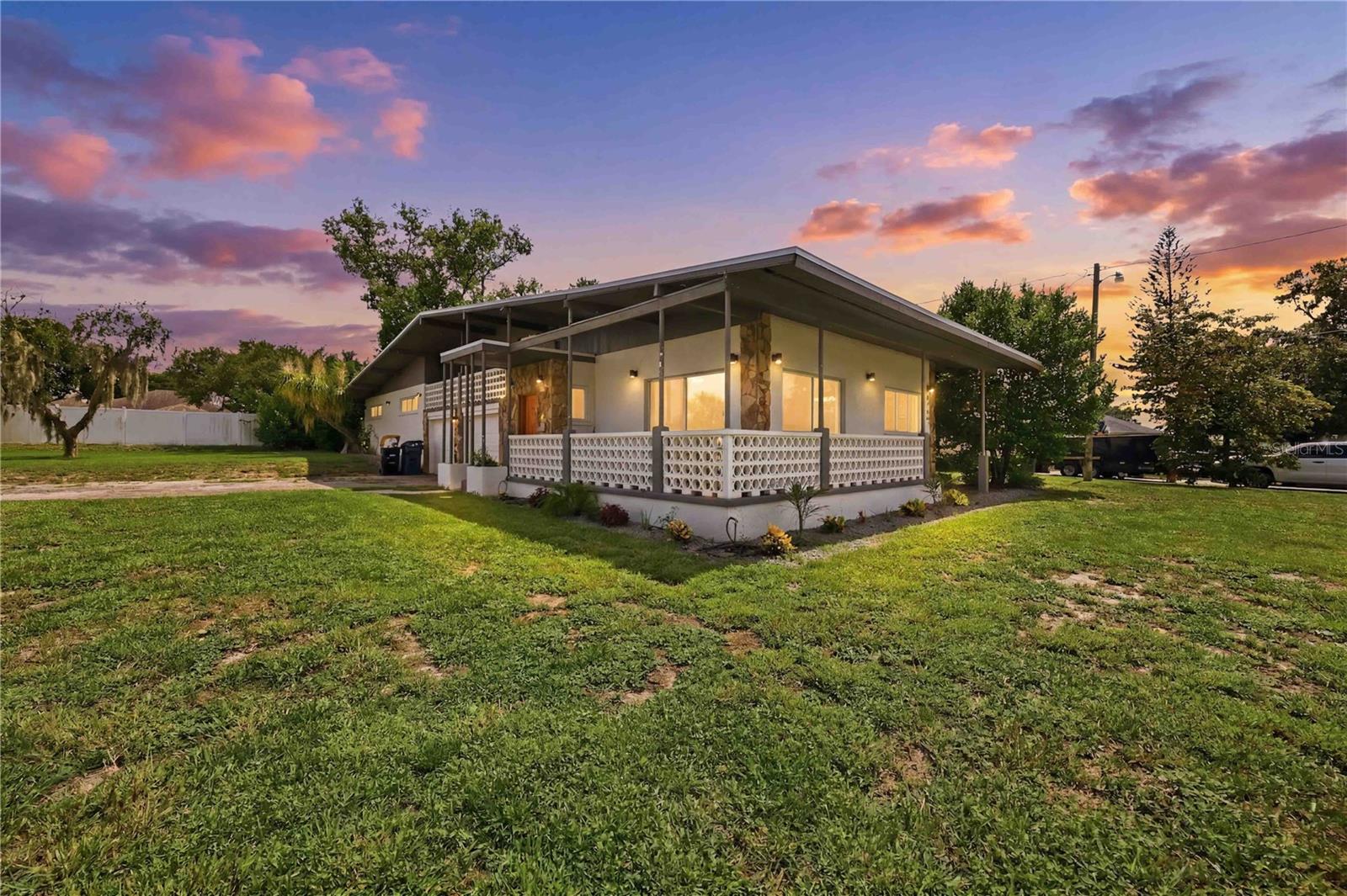 6704 Winterset Gardens Rd — photo