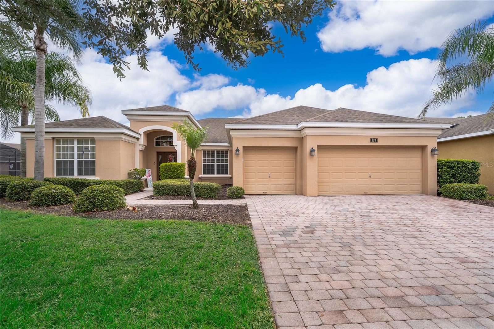 124 Yellow Snapdragon Dr — photo