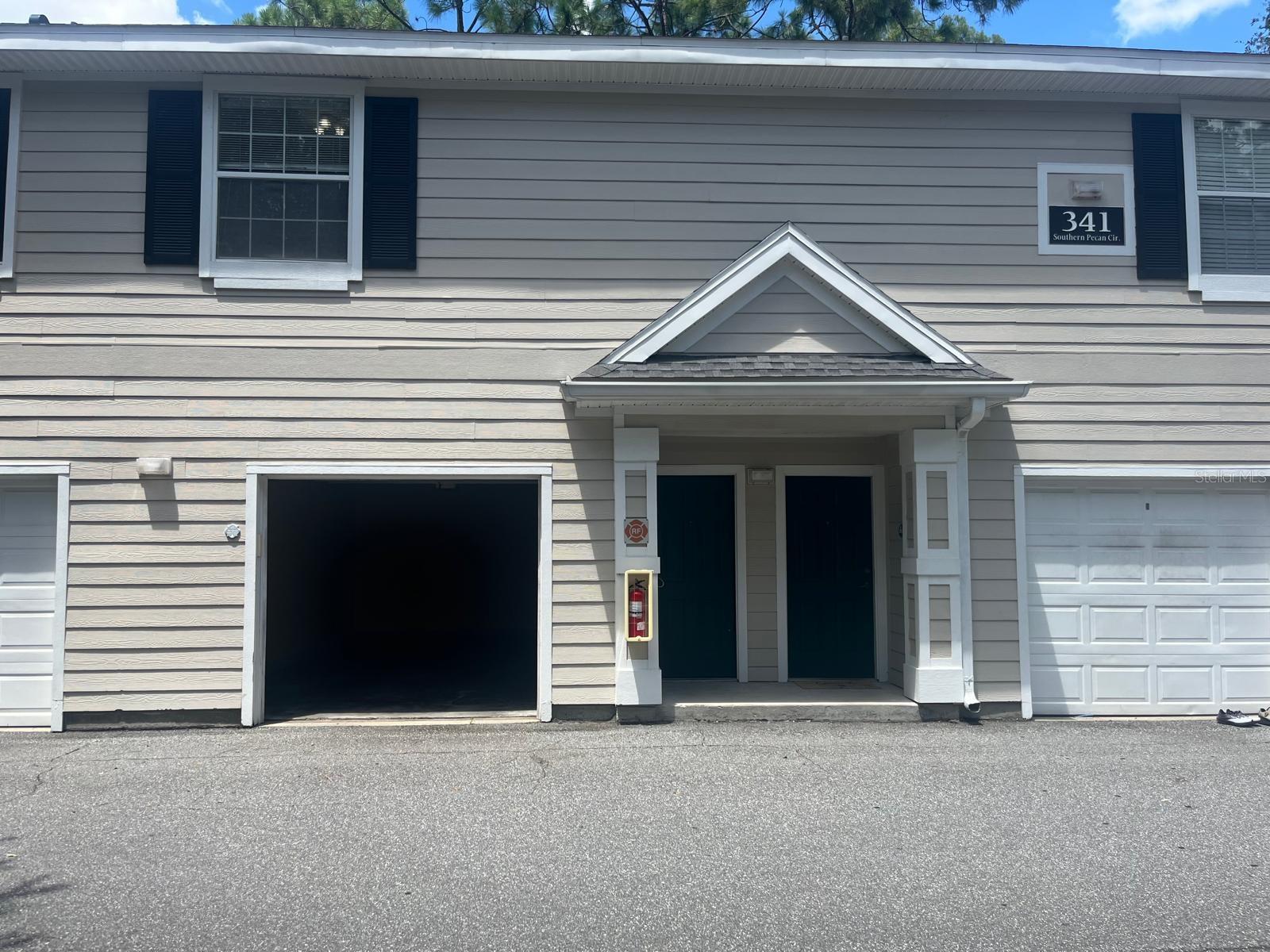 341 Southern Pecan Cir #201 — photo