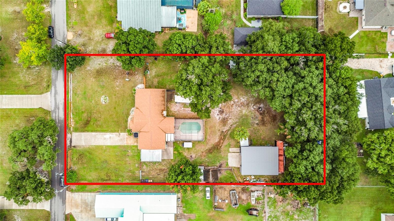 634 Grape Avenue, St Cloud, FL 34769 — photo 2