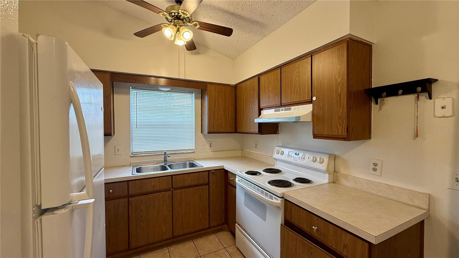 124 E 17th Street, St Cloud, FL 34769 — photo 2