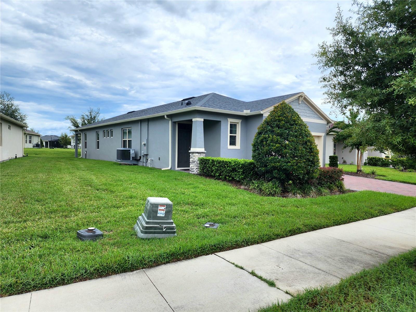 3415 Yellowtop Loop, Clermont, FL 34714 — photo 2