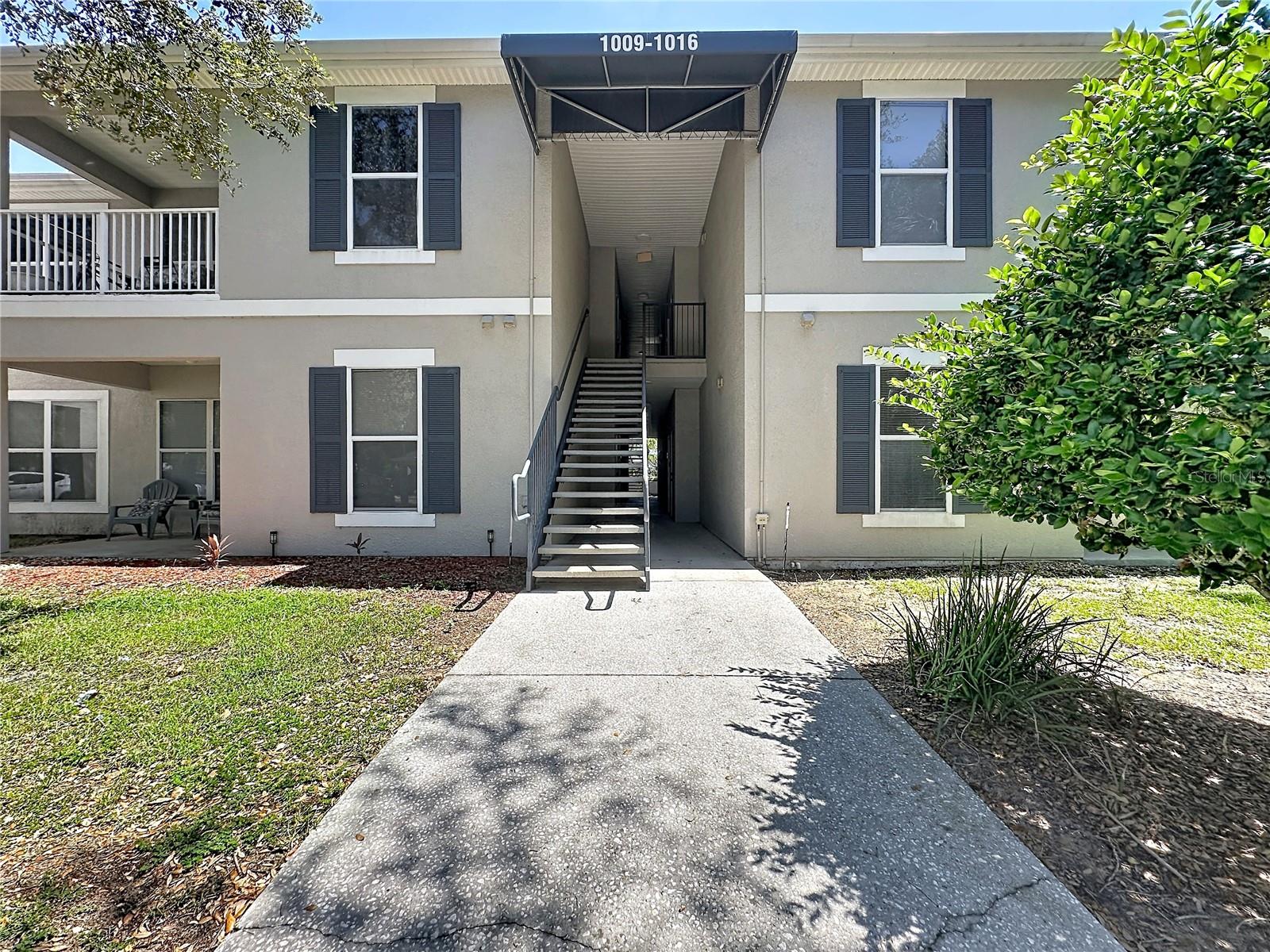 1015 Hemingway Cir #1015 — photo