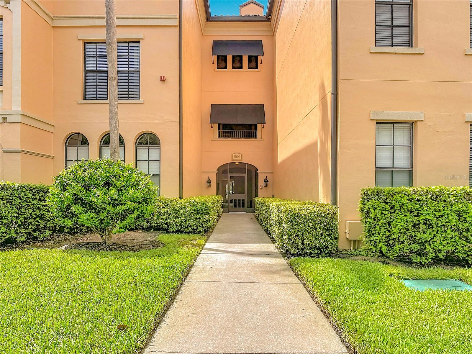 509 Mirasol Cir #302 — photo