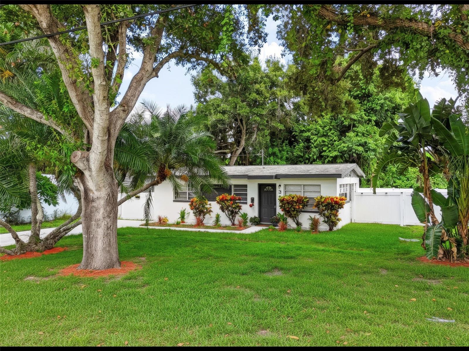 327 Barbara Cir — photo