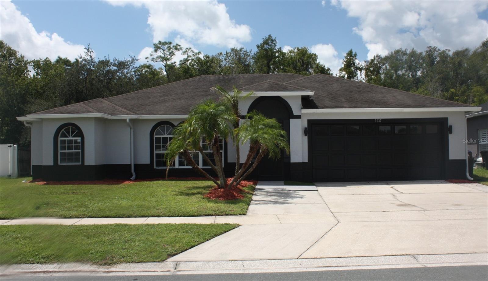 2537 Jasmine Trace Dr — photo