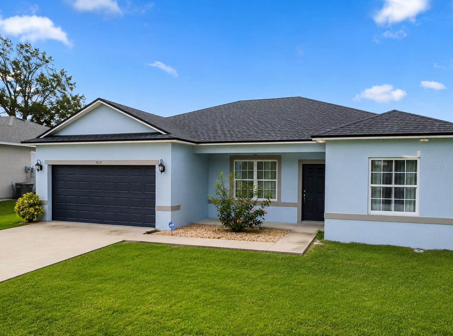 420 E Eagle Drive — photo