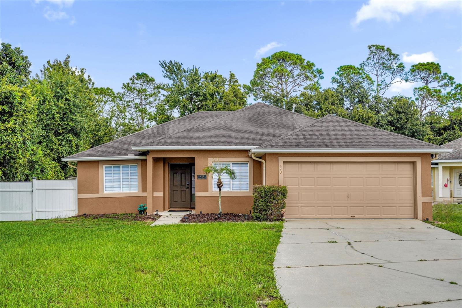 470 Paradise Woods Ct — photo