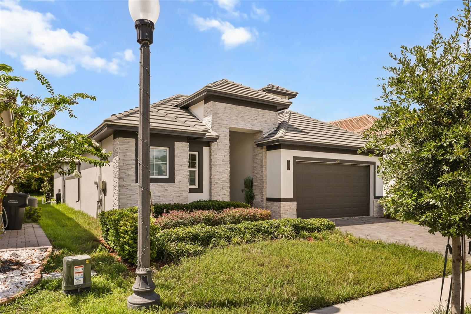 260 Hampton Loop, Davenport, FL 33837 — photo 3