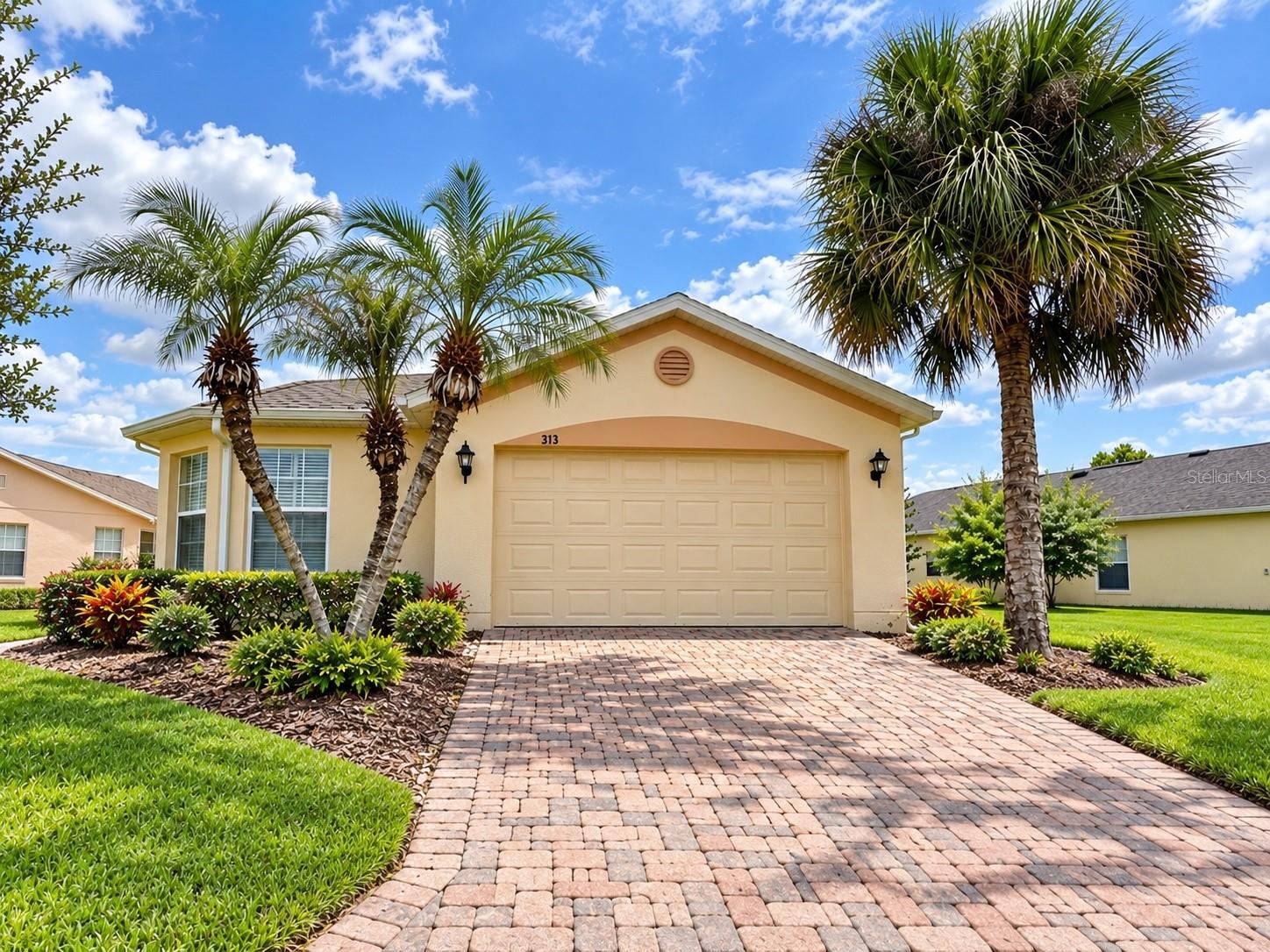 313 Grand Canal Dr — photo