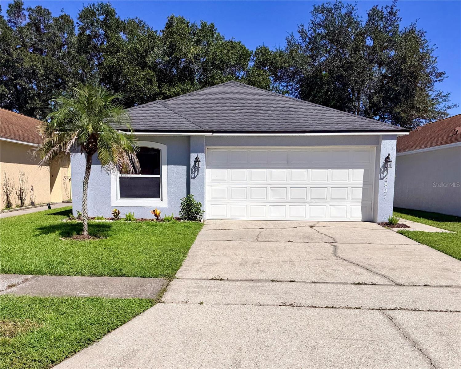 12837 Parkbury Dr — photo