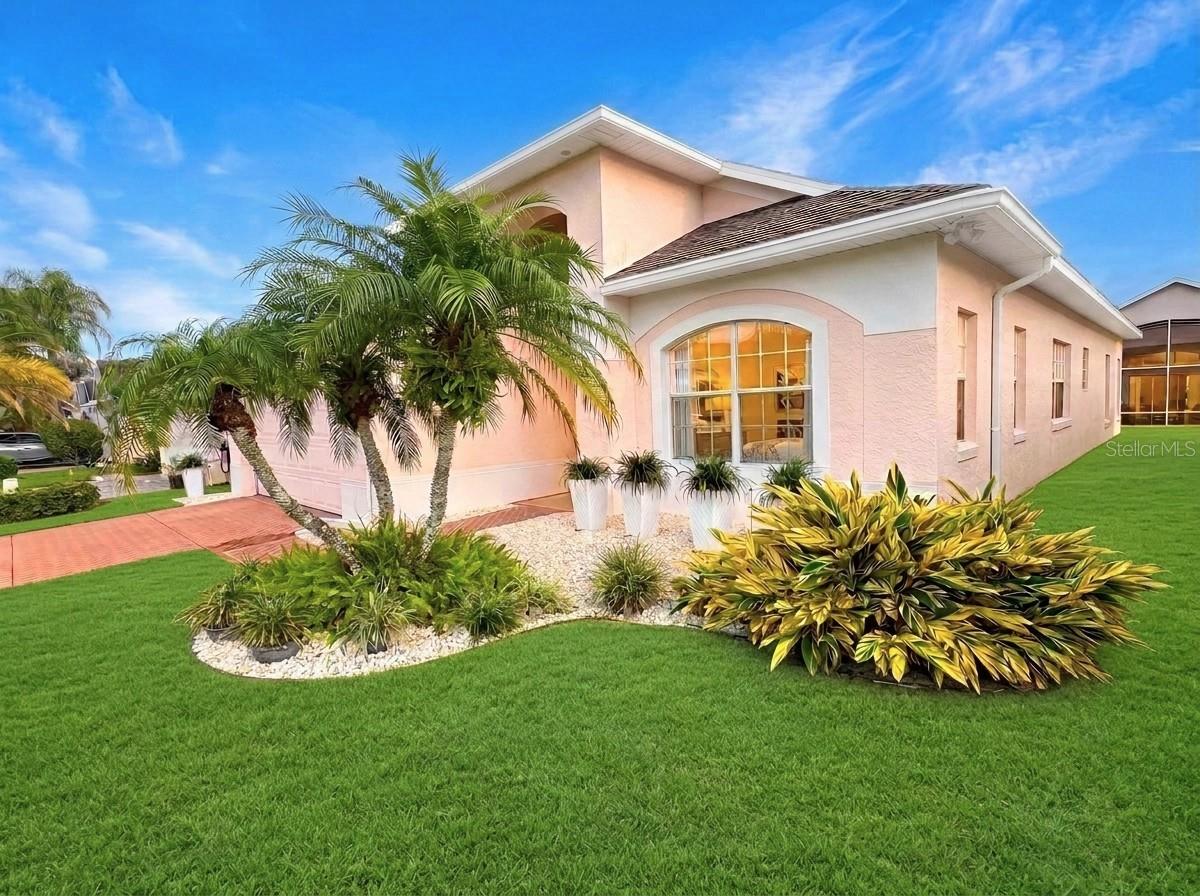 201 Prather Dr — photo