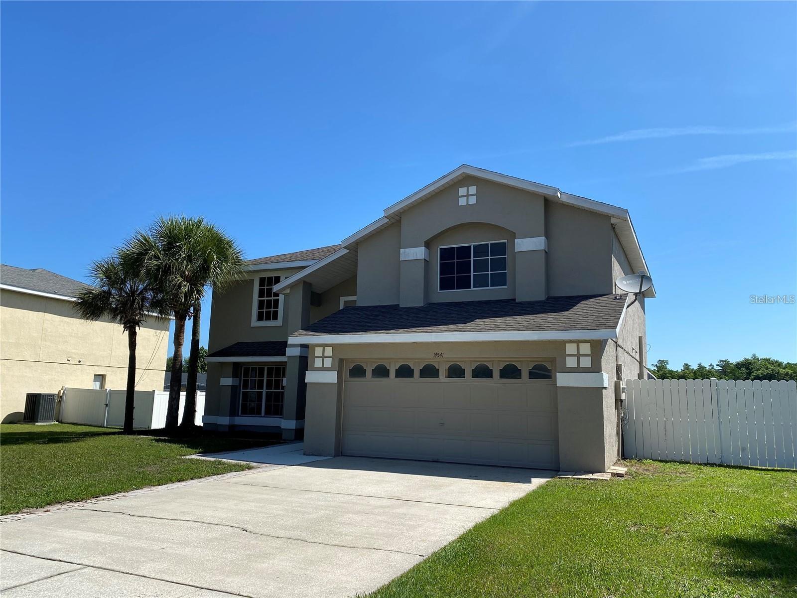 14541 Huntingfield Dr — photo