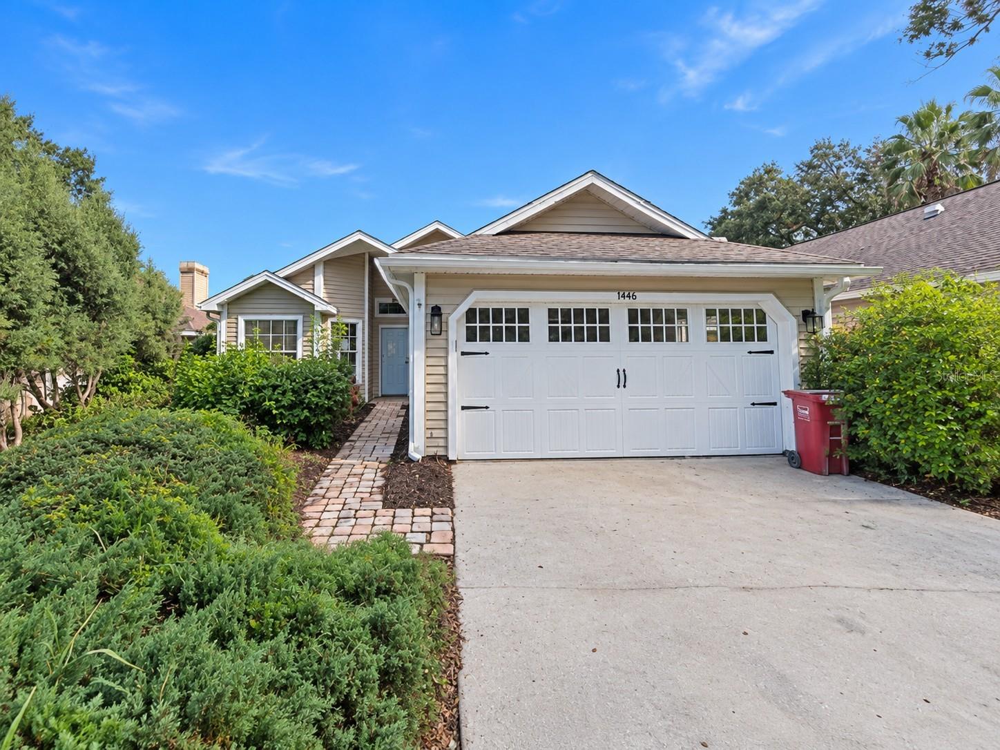 1446 Walden Oaks Pl — photo