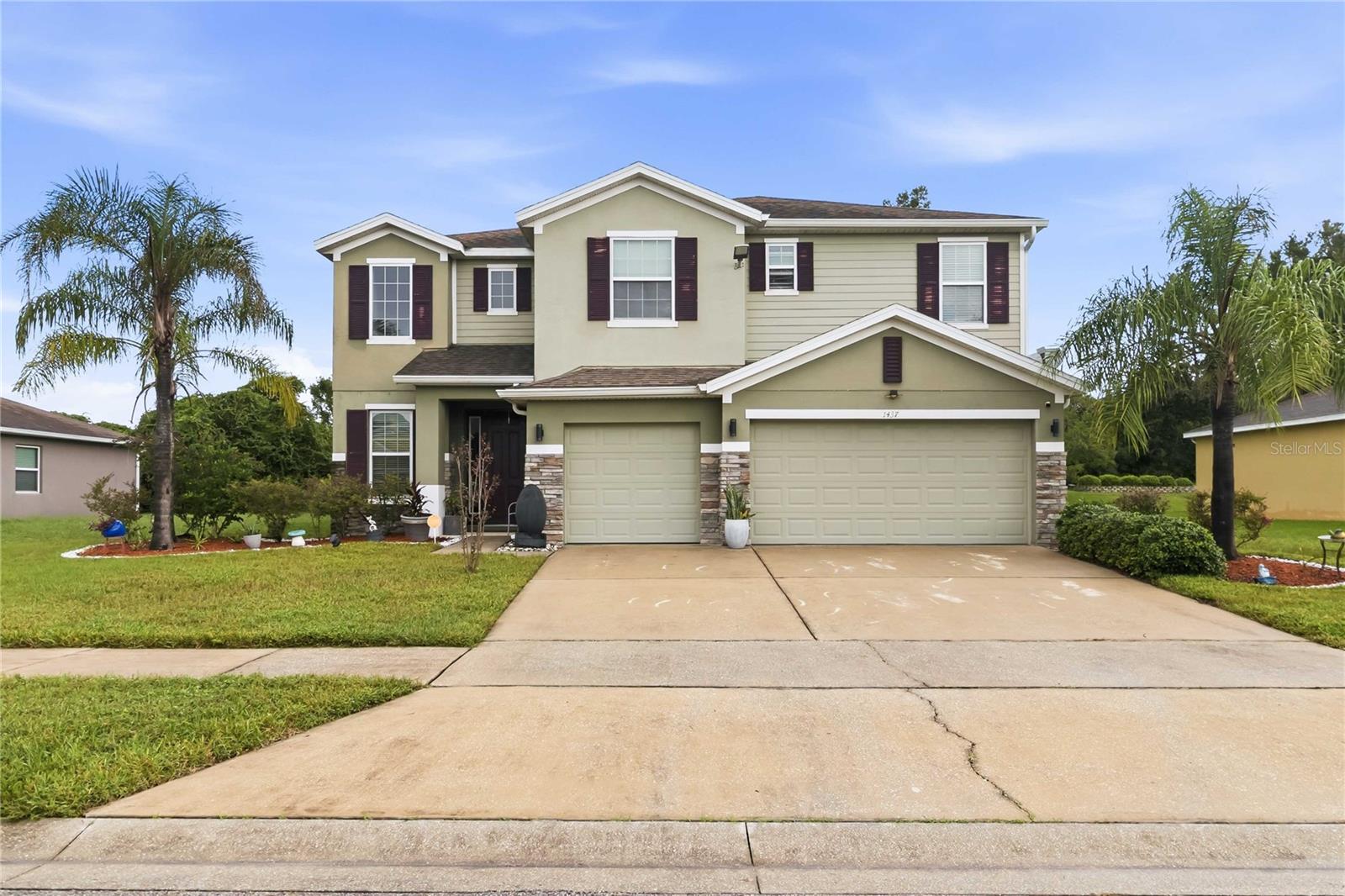 1437 Daystar Ln — photo