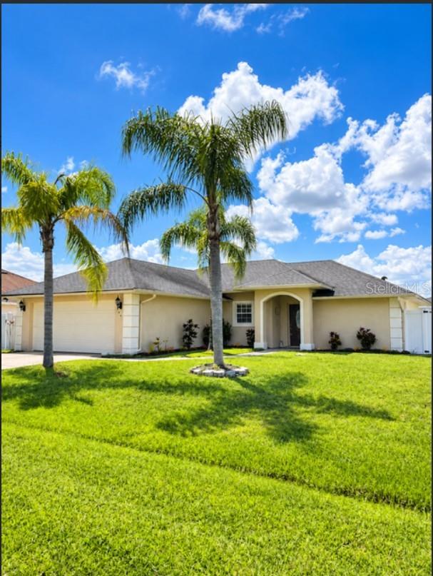 306 Clermont Dr — photo