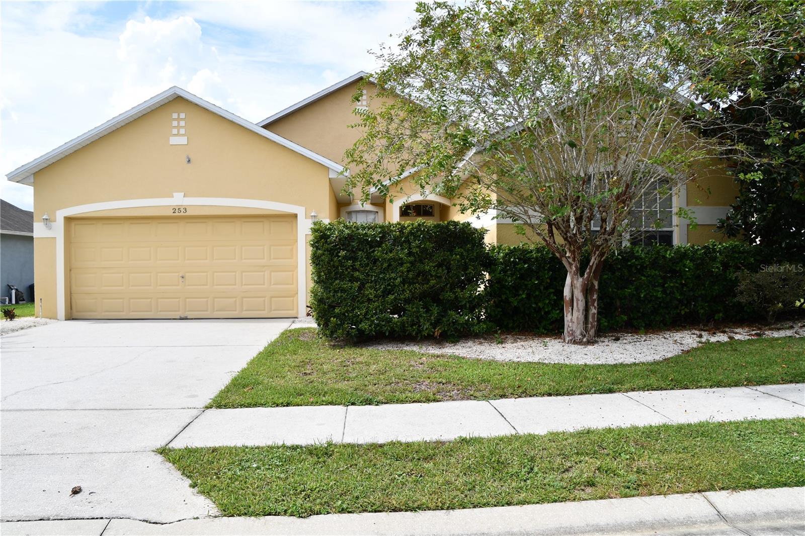 253 Wildflower Rd — photo