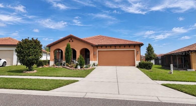 2921 Casabella Dr — photo