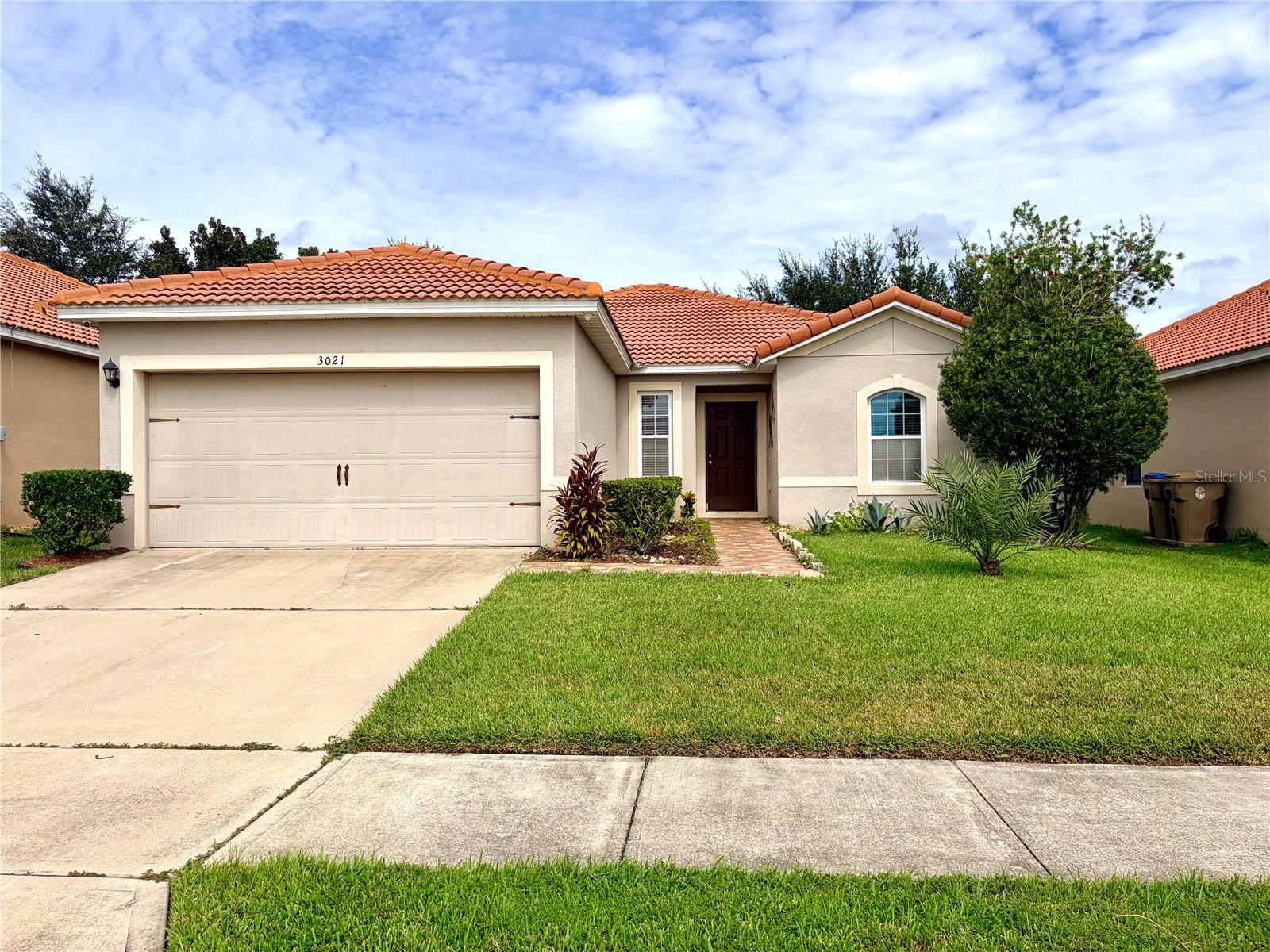 3021 Sangria St — photo
