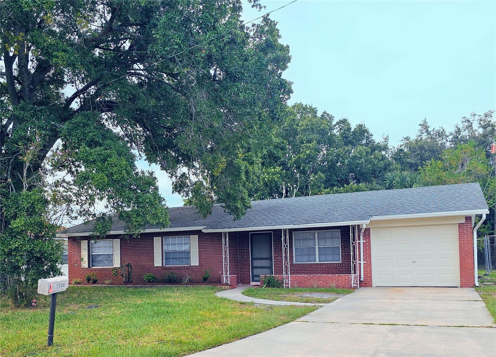 2341 Virginia Dr — photo