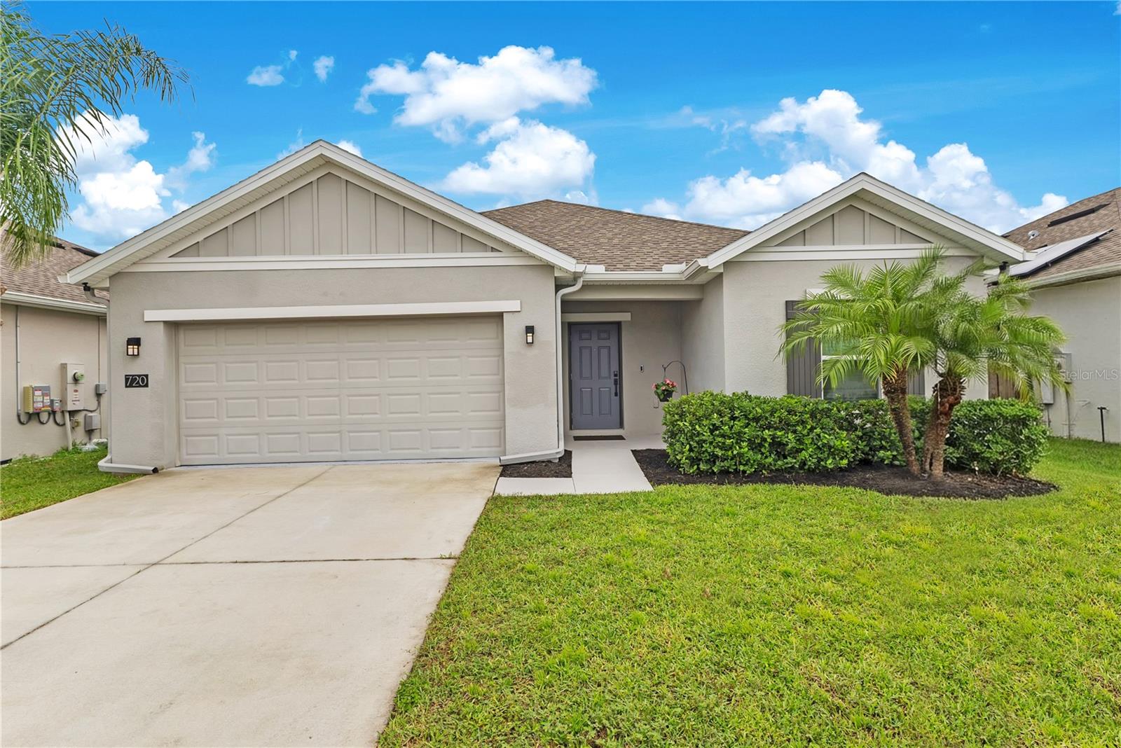 720 Taurus Ln — photo
