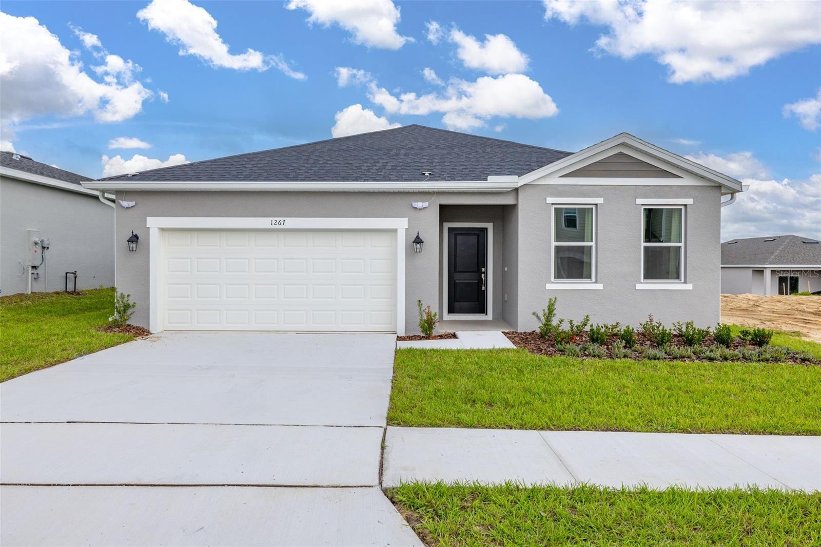 1267 Normandy Dr — photo