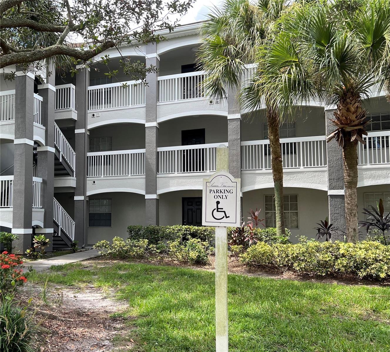 13905 Fairway Island Dr #1013 — photo