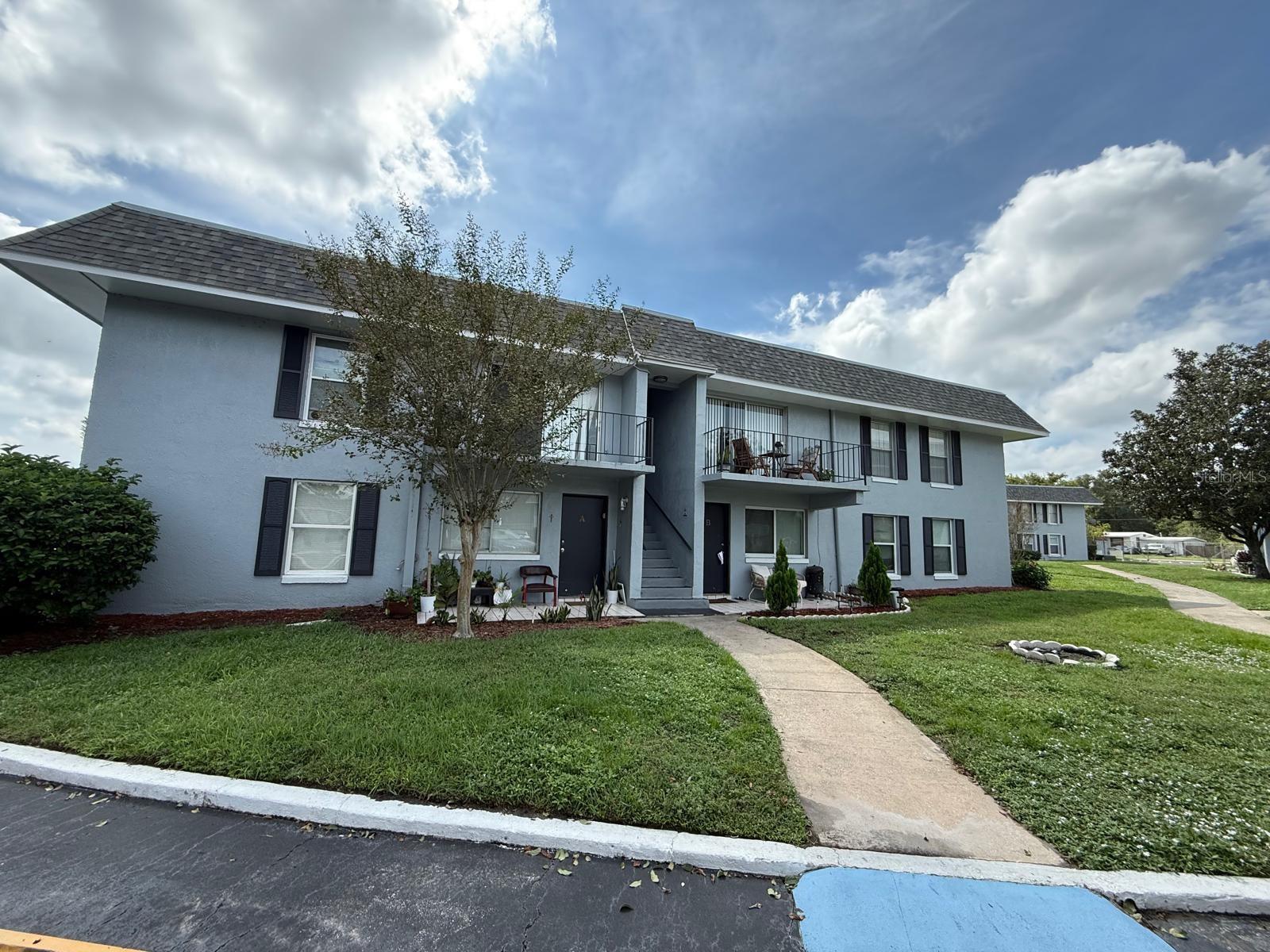 941 W Oak Ridge Rd #D — photo