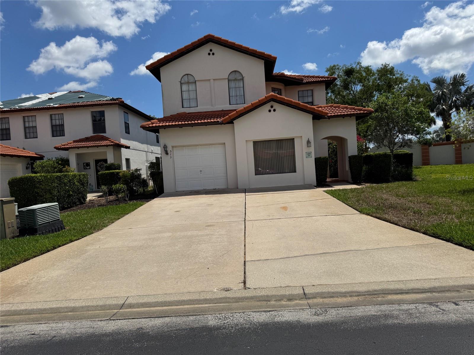 513 Summer Place Loop — photo