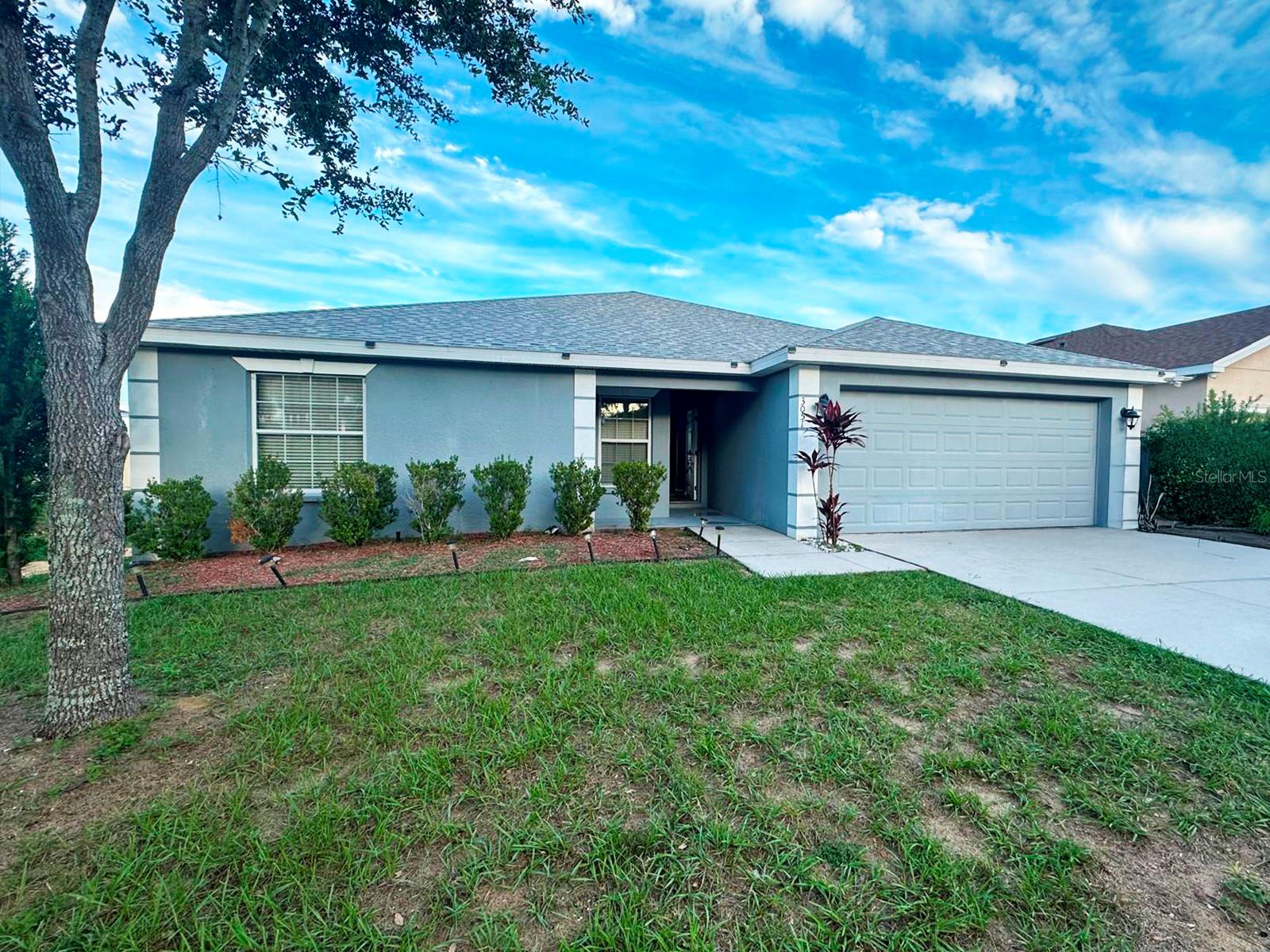 3051 Golden Eagle Way — photo