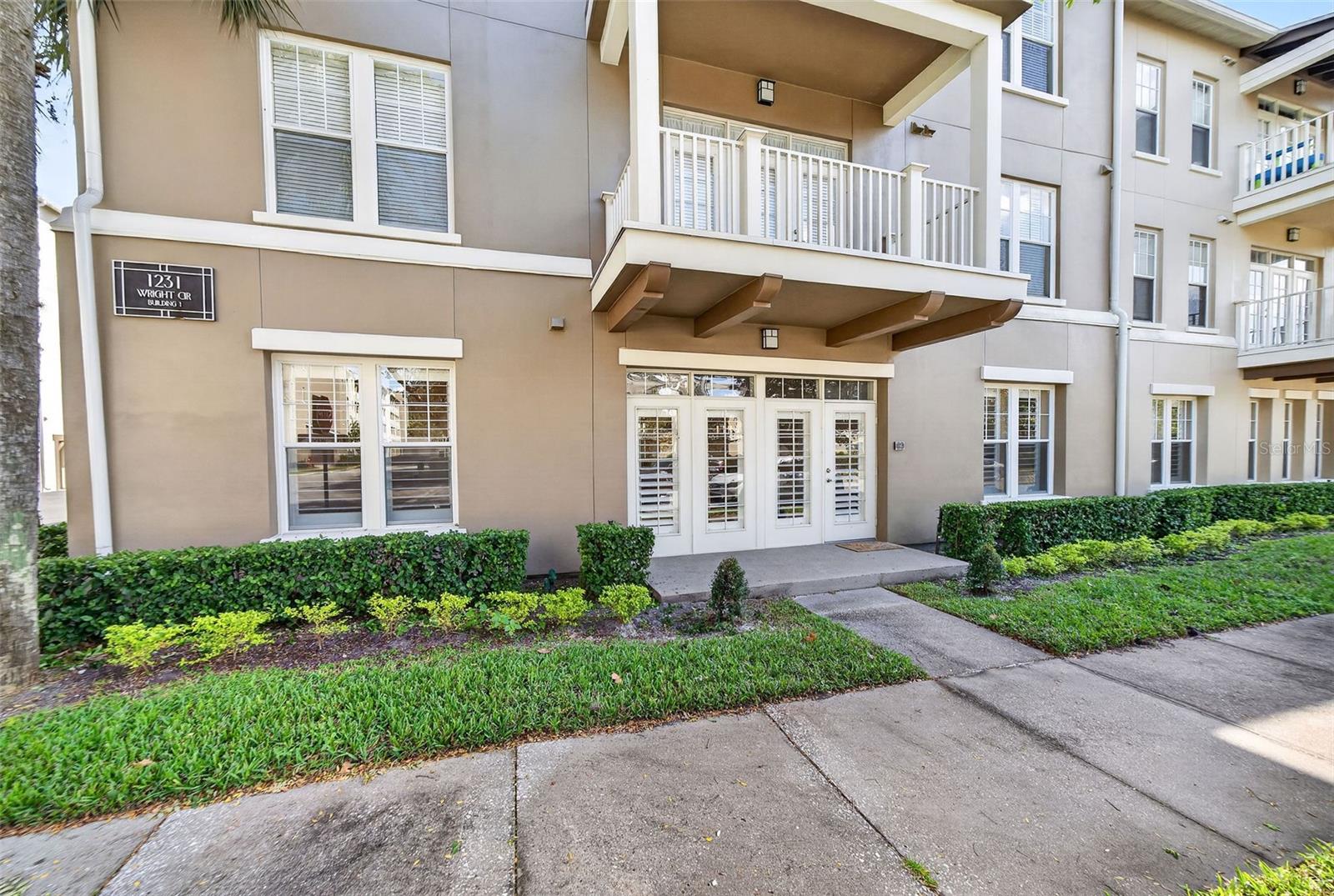 1231 Wright Cir #108 — photo