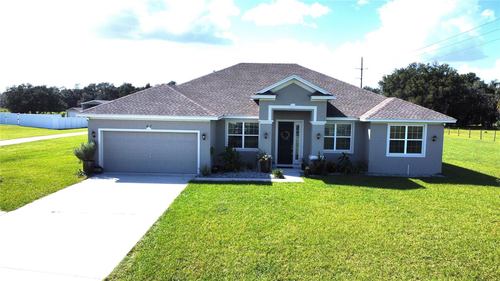 837 Liam Ln — photo