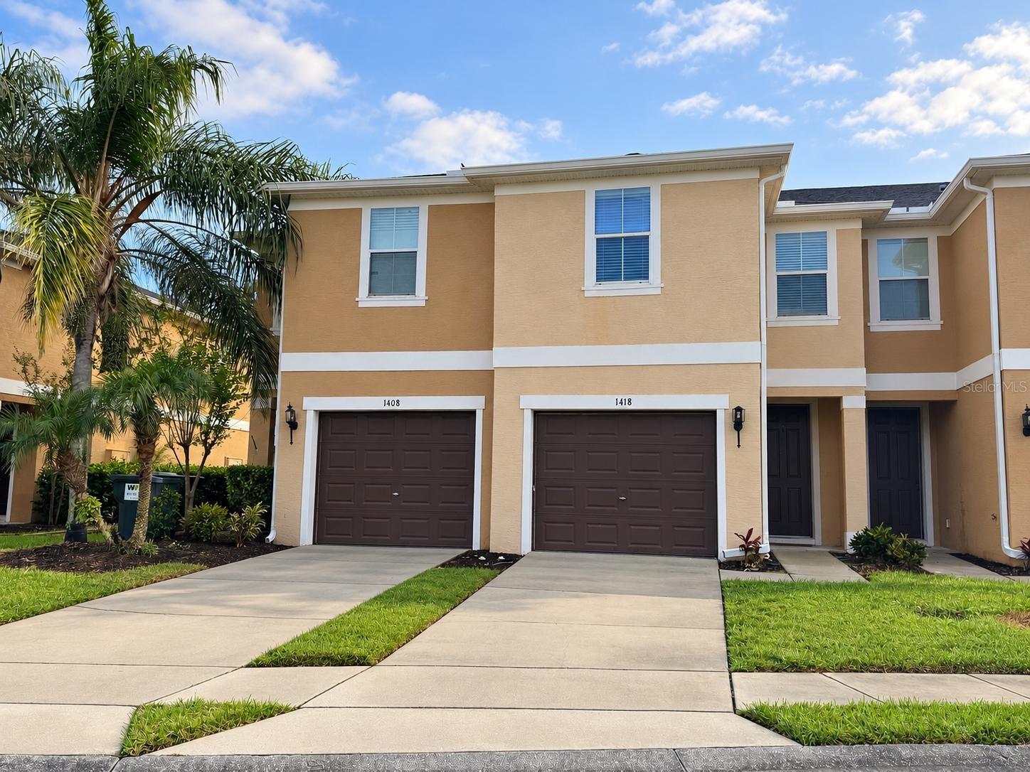 1418 Chelsea Dr — photo