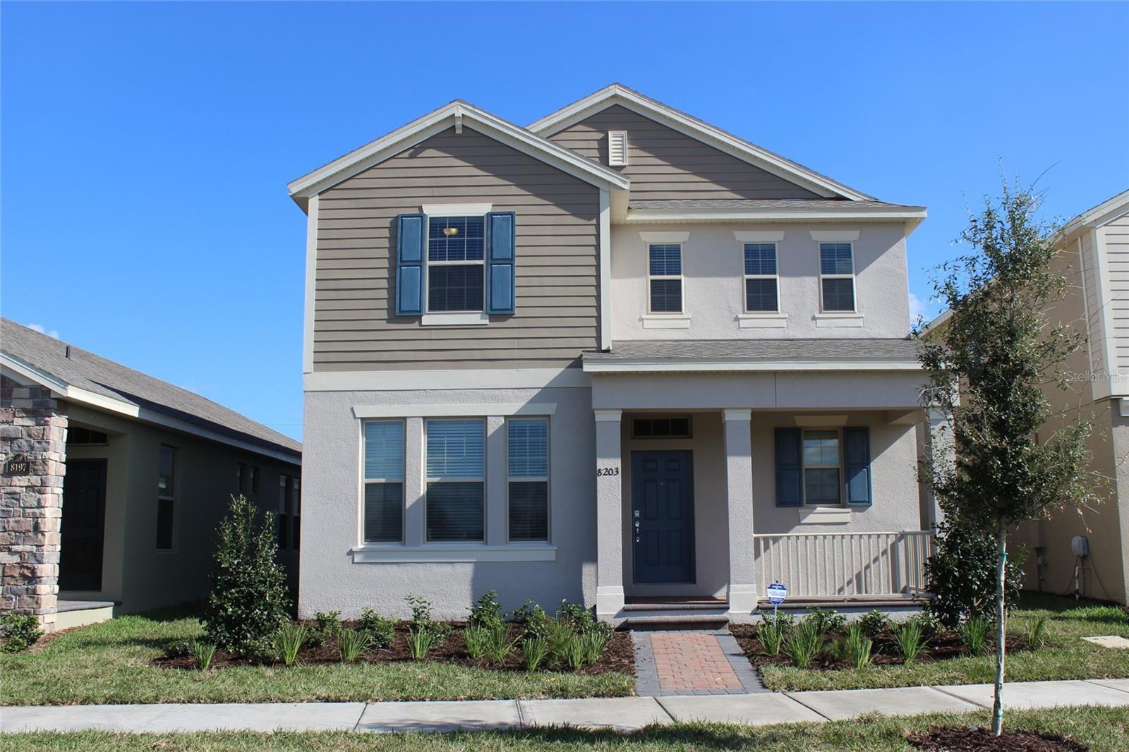 8203 Lakeview Crossing Dr — photo
